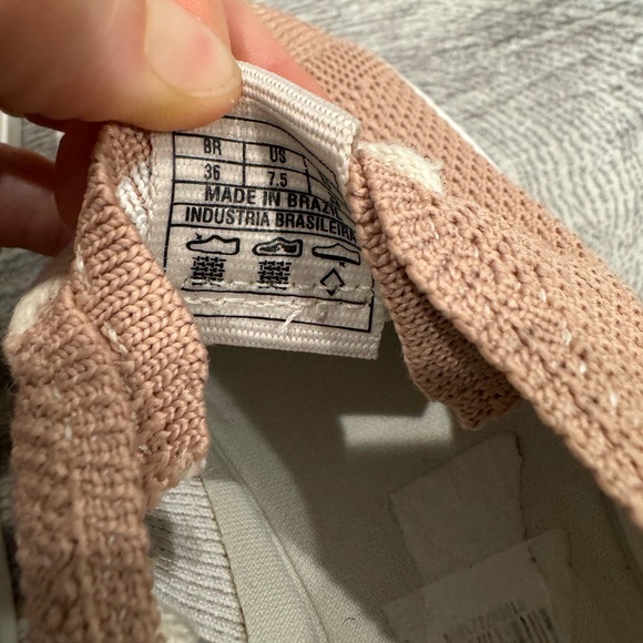 Nisolo pink Go-To Eco Knit Sneaker - Picture 10 of 10